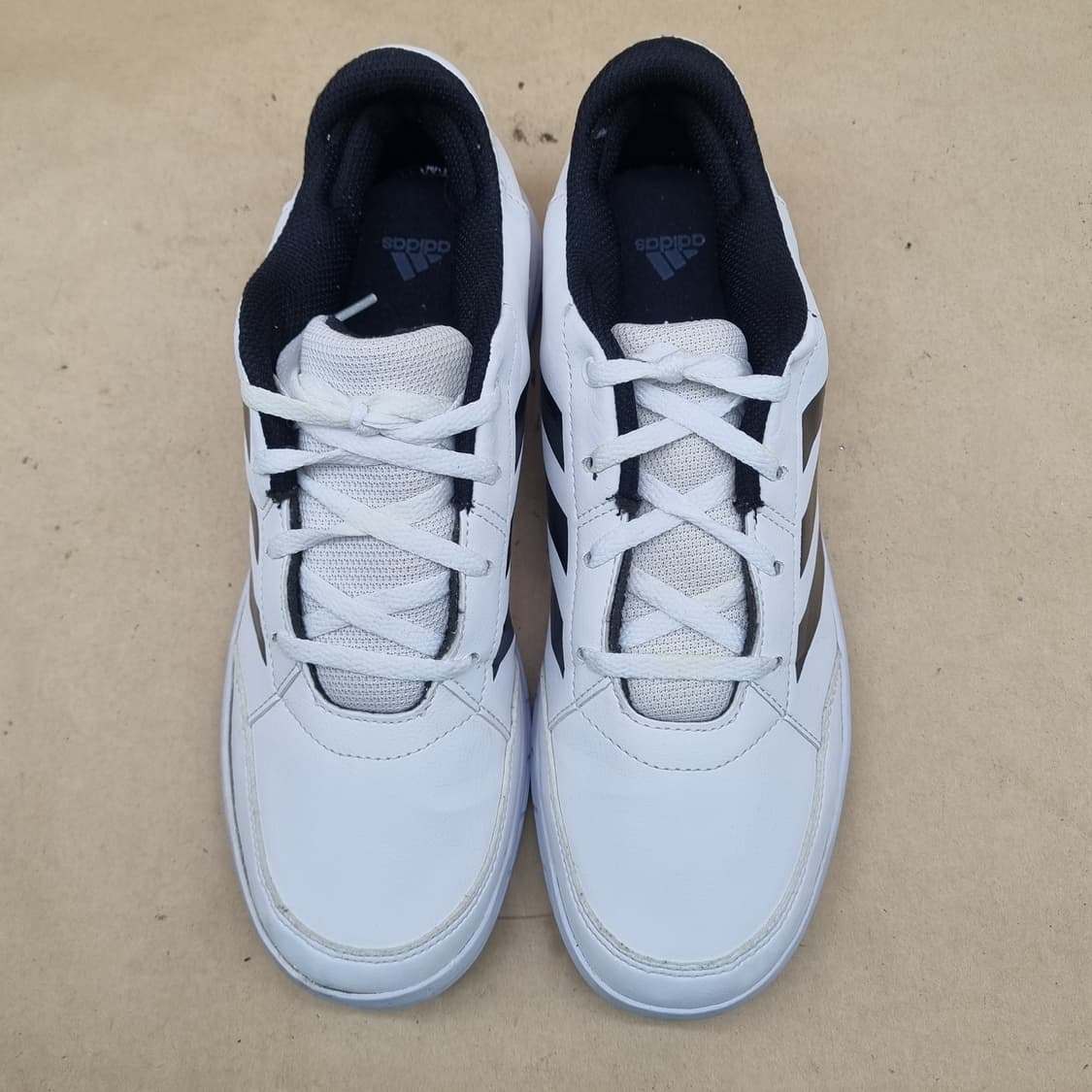 아디다스 흰검 운동화 250 상품이미지2
