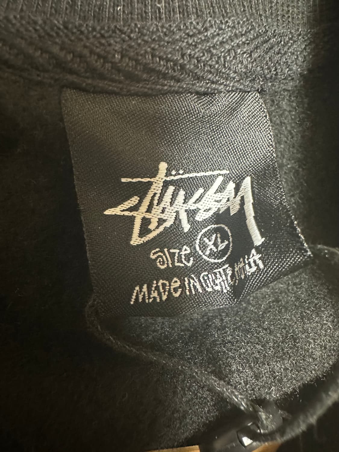 스투시 블랙 기모맨투맨 티셔츠  상품이미지5