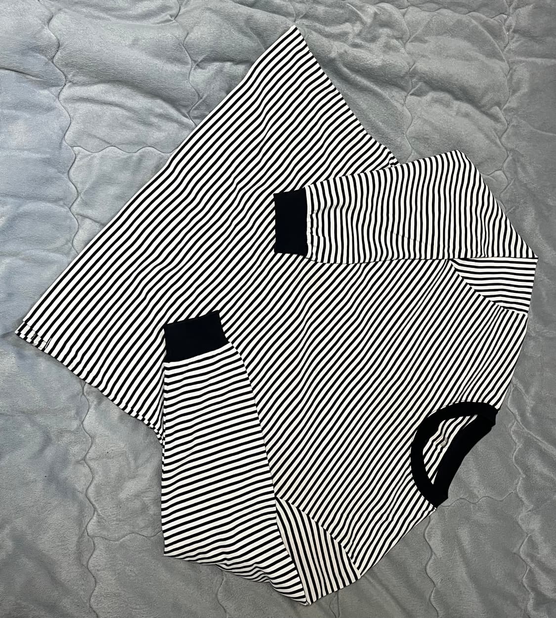 유니클로 에어리즘 코튼 크루넥 롱슬리브 긴팔티 상품이미지1