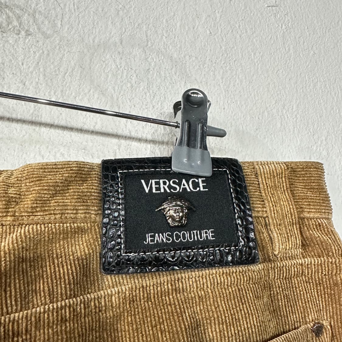 베르사체 코듀로이 팬츠 32 상품이미지2