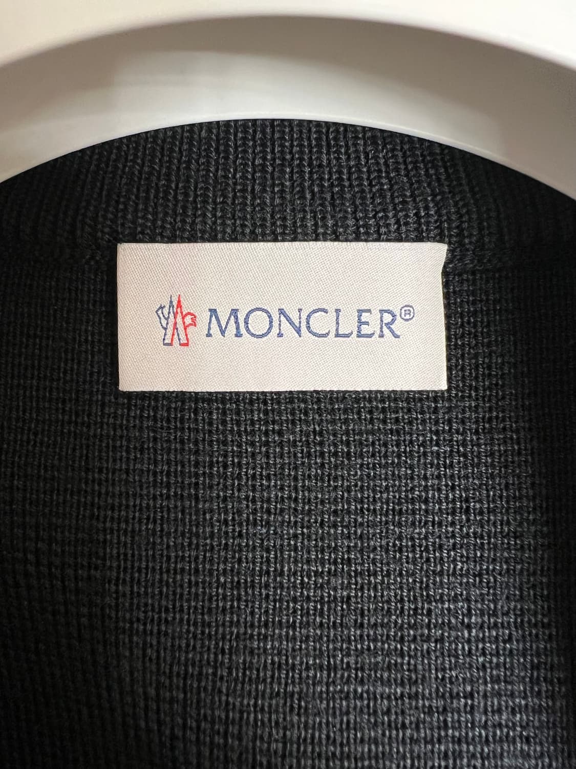 [블랙L/새상품급] 22F/W몽클레어 김현우 니트패딩 트리콧 풀구성 상품이미지2