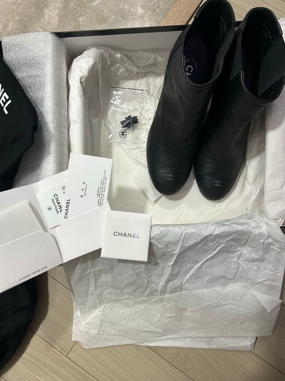 샤넬 앵클부츠 38 상품이미지2