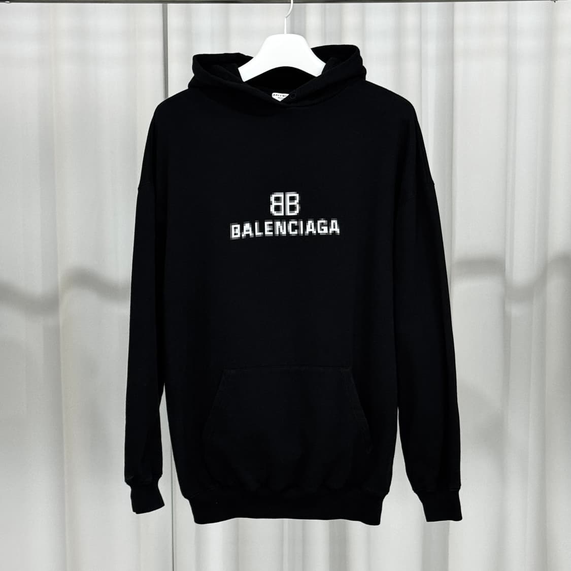 발렌시아가 픽셀 BB 후드 백화점판xs 사이즈 상품이미지1