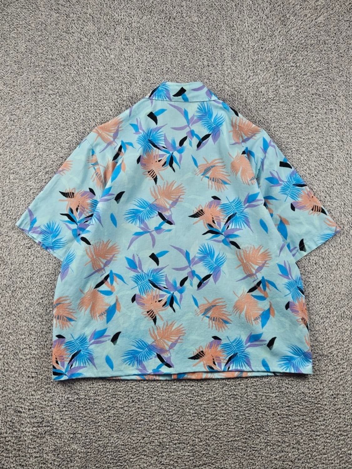 VOLCOM 하와이안 반팔 셔츠 크롭커스텀 ( L ) / 12611 상품이미지3
