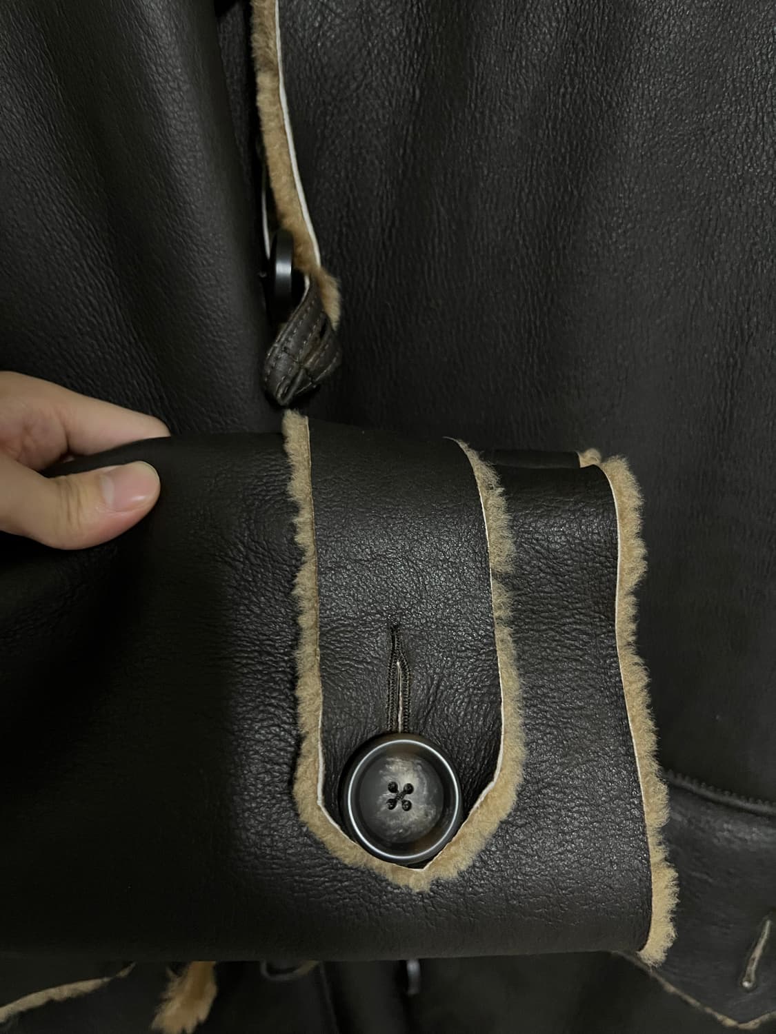 니들스 ecw 무톤 레더 코트 상품이미지6