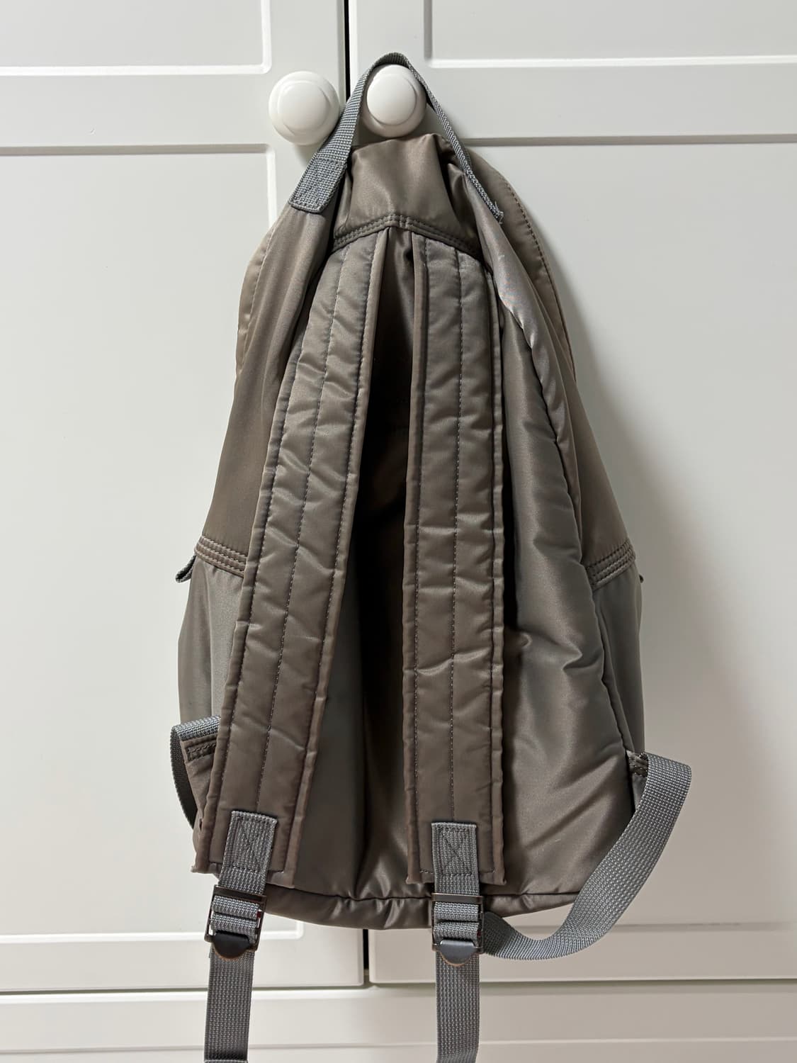 요시다 포터 탱커 데이팩 백팩 실버 그레이 상품이미지3