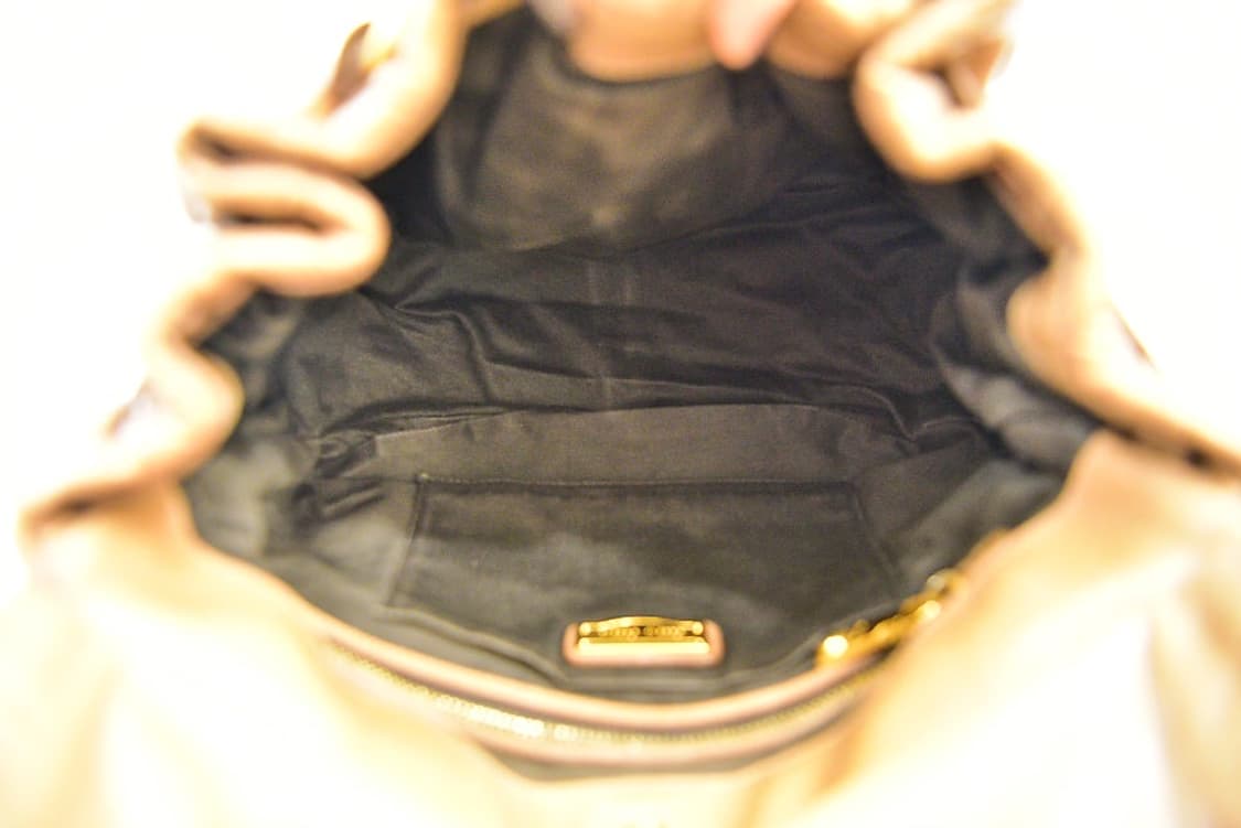 미우미우 나파 마테라세 럭스 금장 호보 투웨이백(정품) 상품이미지10