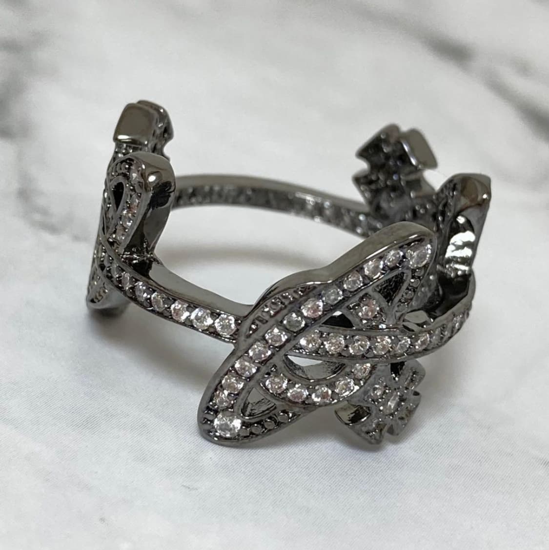 비비안웨스트우드 화이트크리스탈 그레이실버 orb링 반지 상품이미지2