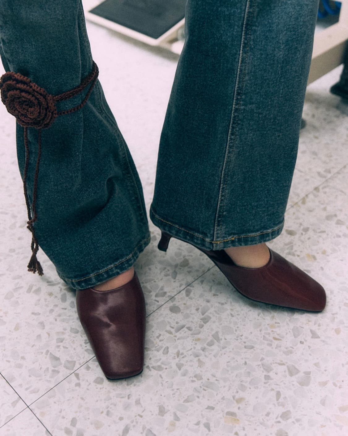 무드나잇 에린 스퀘어 키튼힐 뮬 3cm 버건디 오픈와이와이 상품이미지4