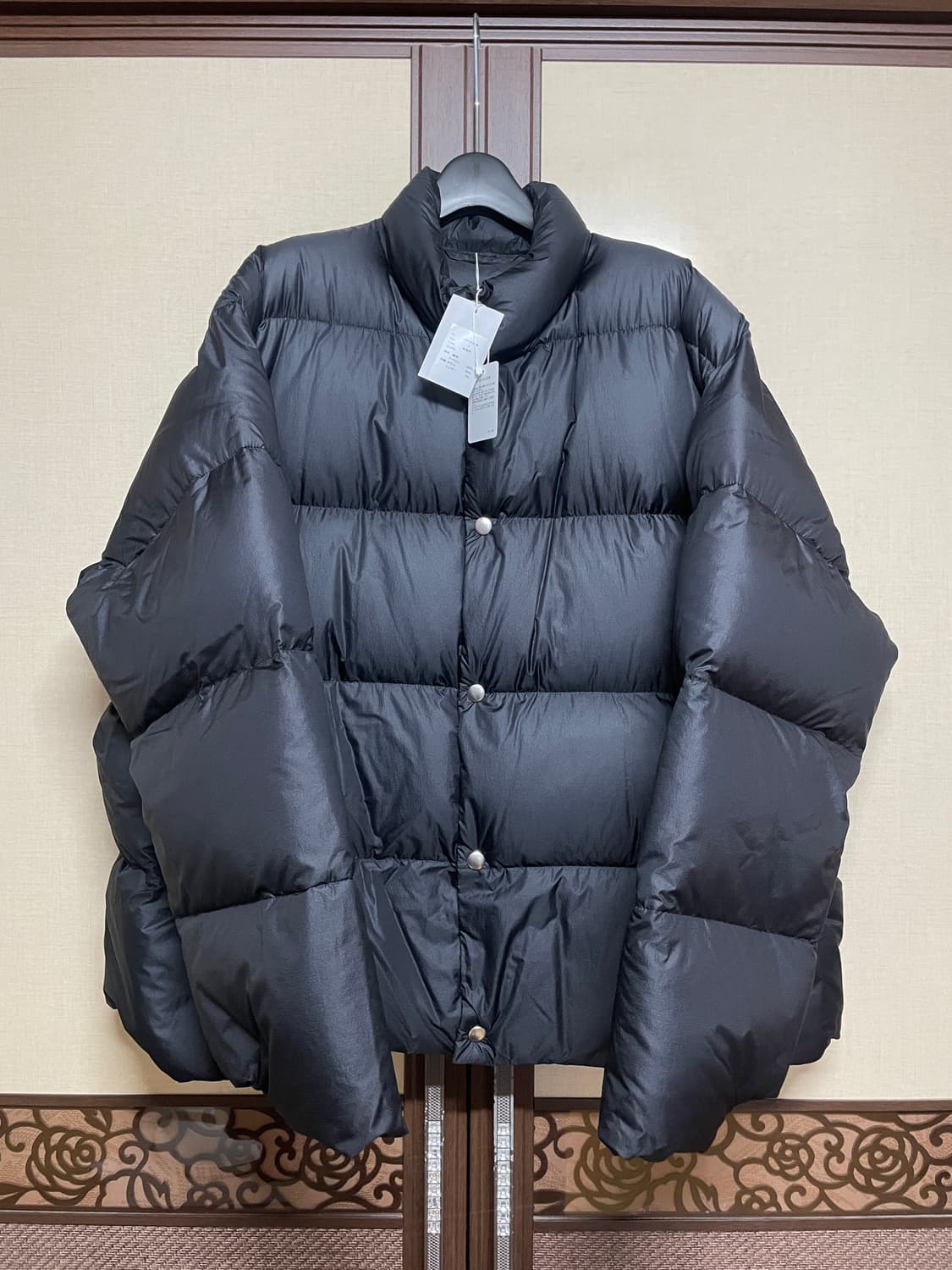 [2] 코모리 25aw 나일론 다운 재킷 상품이미지1