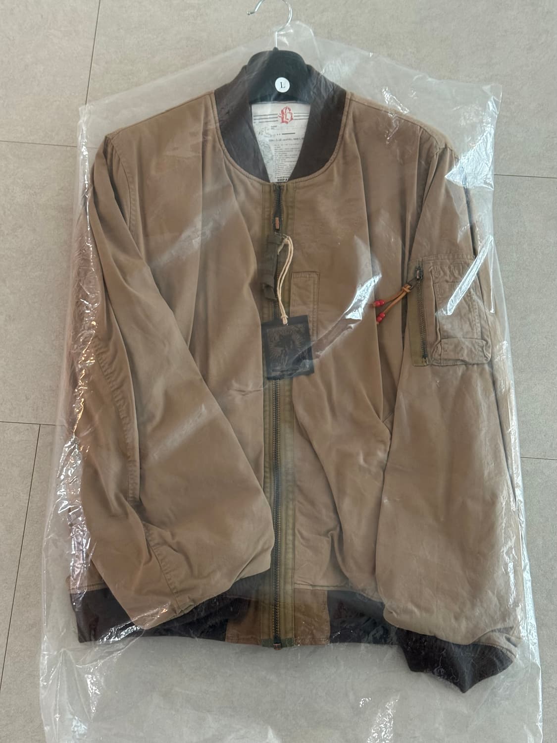 블랙아웃 ma-1 카키 L 상품이미지1