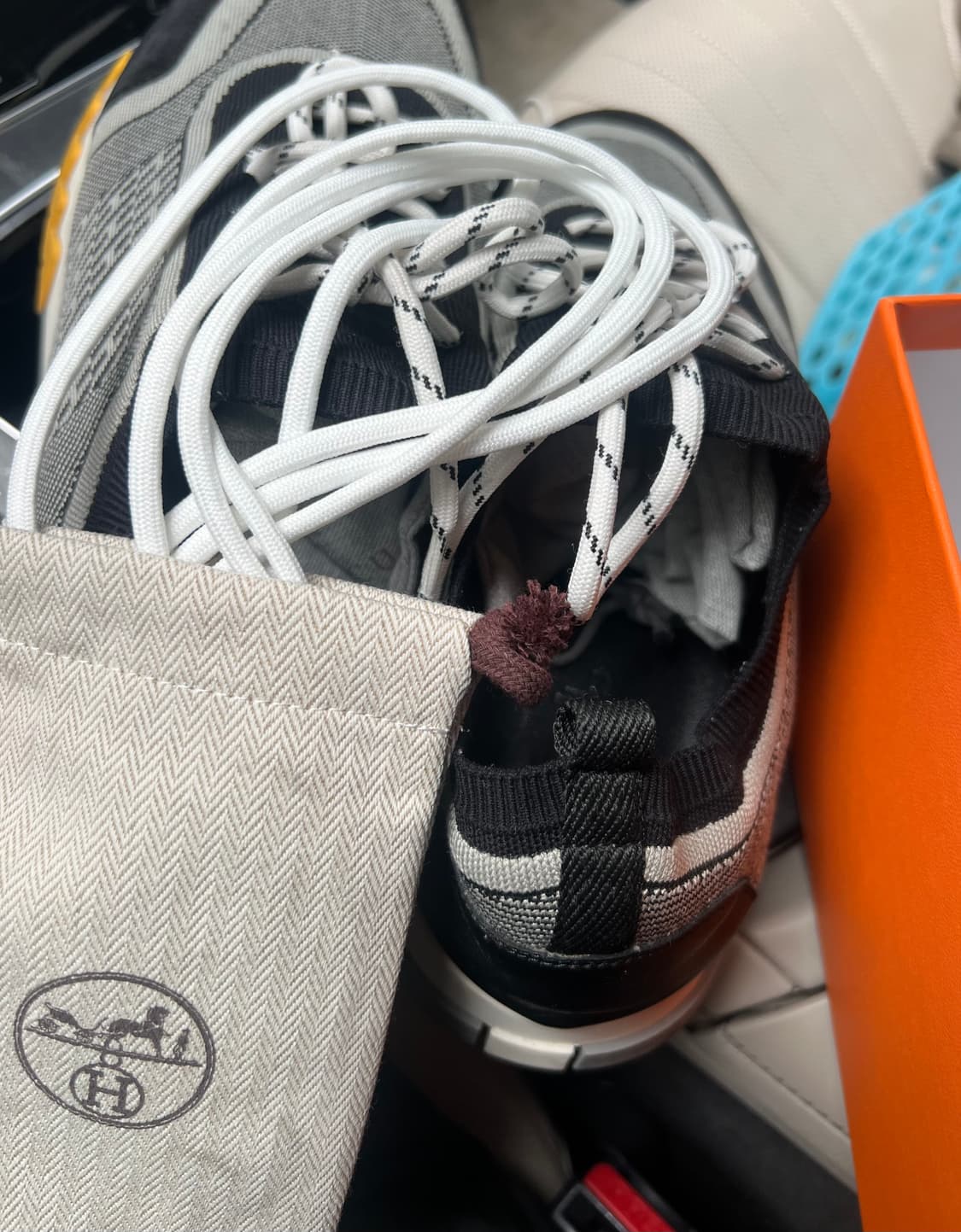 에르메스 어딕트 스니커즈 상품이미지4