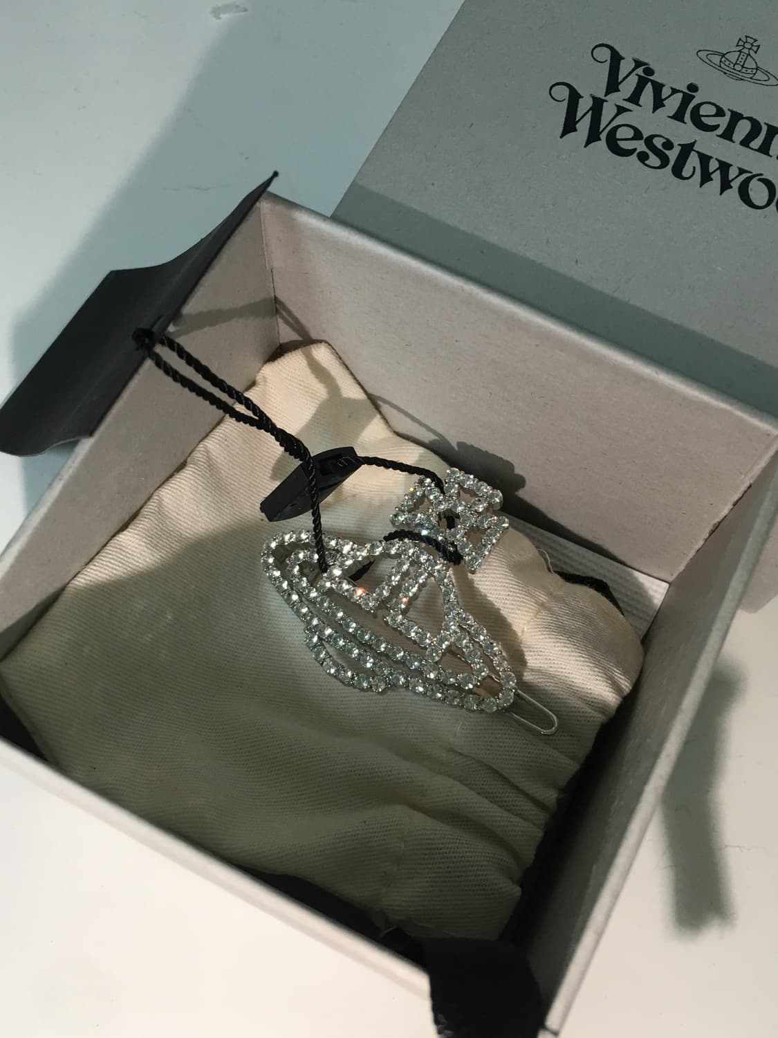 Vivienne Westwood Annalisa Orb Hair Clip 상품이미지2