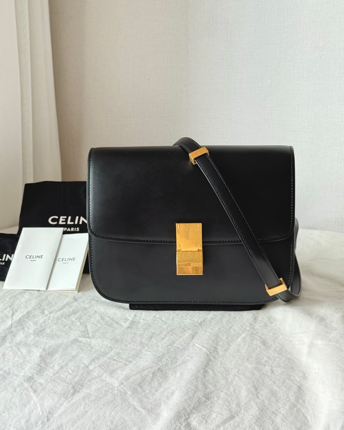 셀린느 미디엄 클래식 박스백 상품이미지1