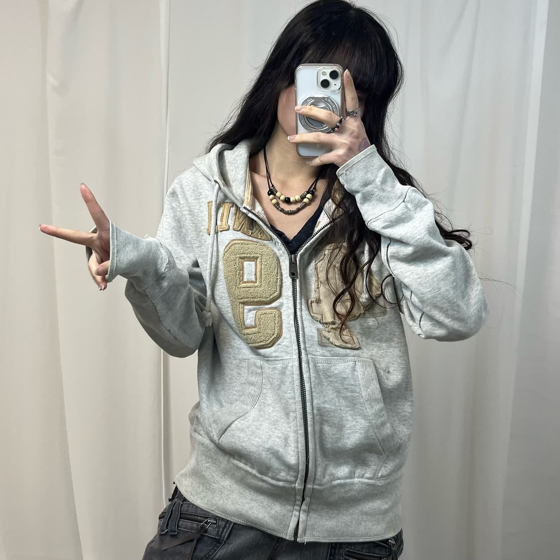 WHO.A.U Grey Zip-up Hoodie 상품이미지2