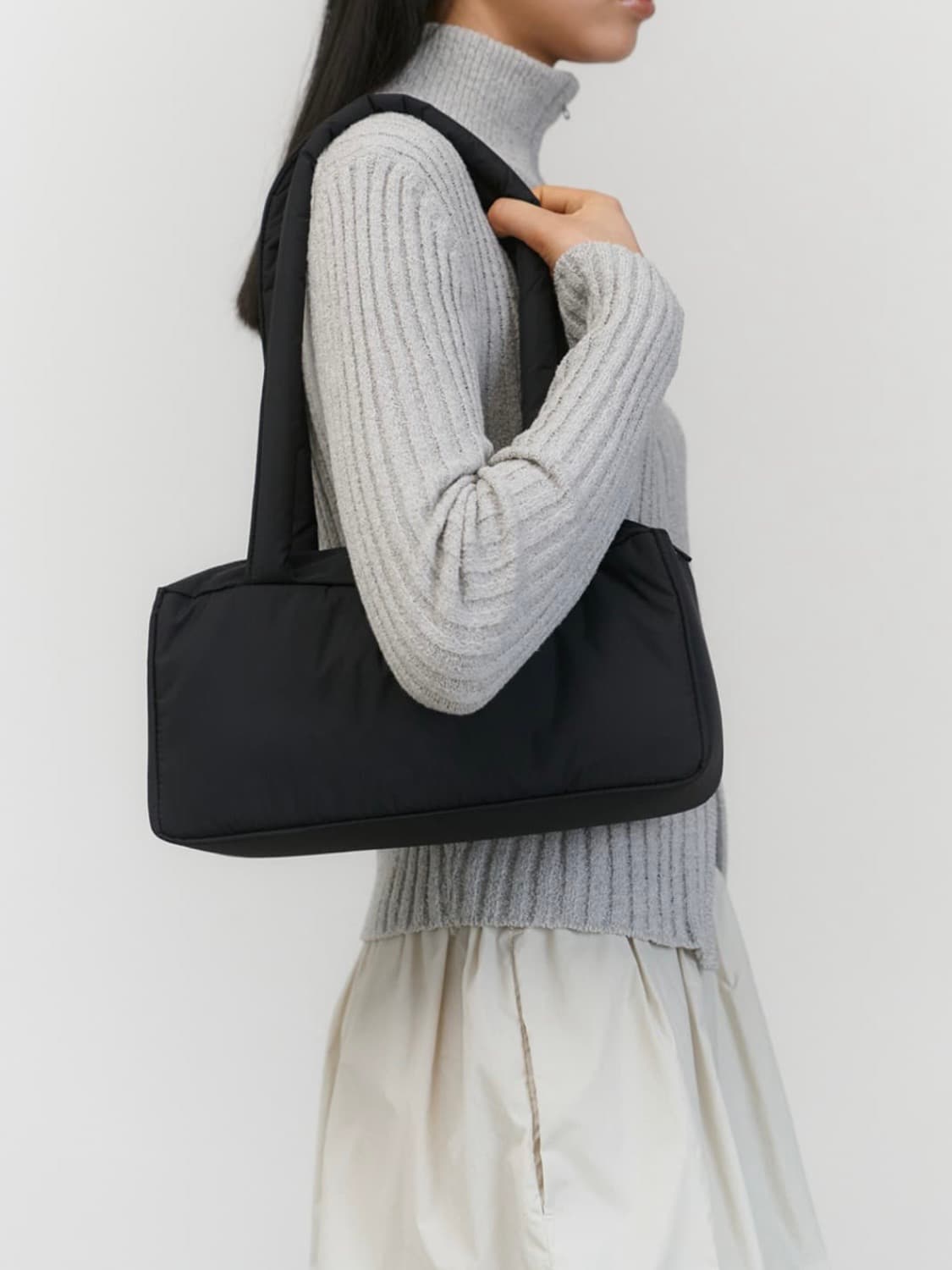 [상태 좋음] 아모멘토 - 나일론 숄더백 상품이미지4