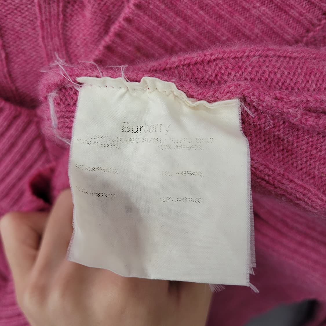 Burberry 버버리 브이넥 니트 핑크 상품이미지5