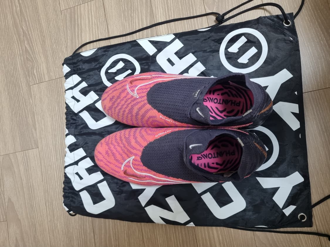 나이키 축구화 팬텀 GX 엘리트 DF 상품이미지2