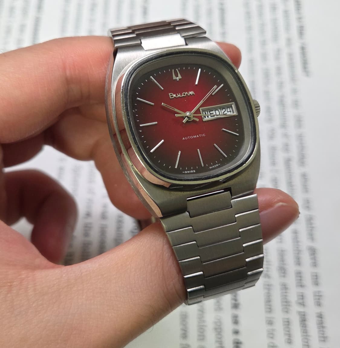 빈티지 부로바 테레비 데이데이트 투톤 레드버건디 뻐뻐시 브슬 ver.
 상품이미지4