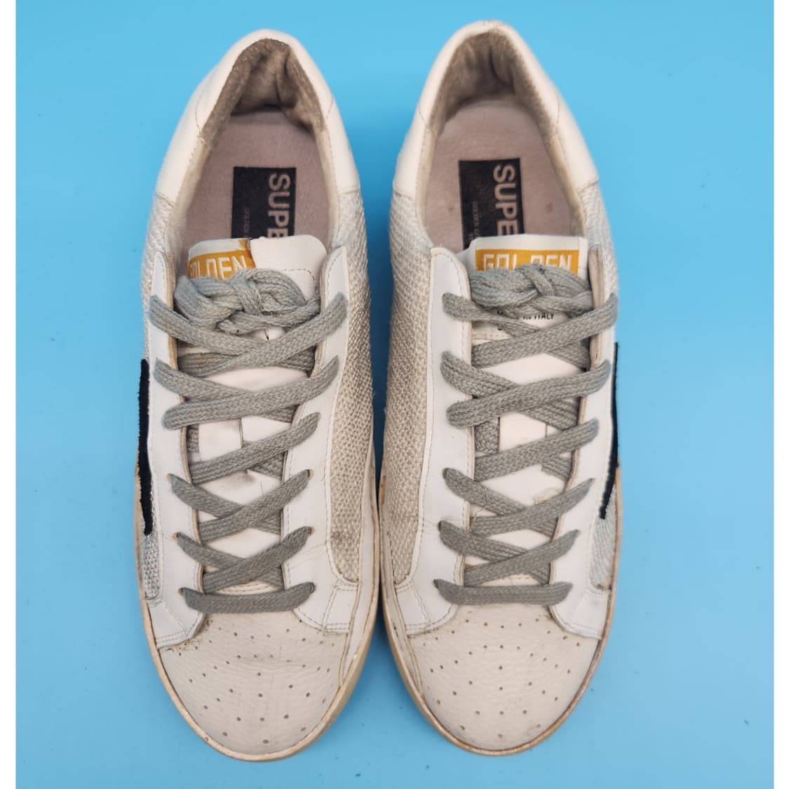 o 골든구스 슈퍼스타 스니커즈 실사이즈255 상품이미지2