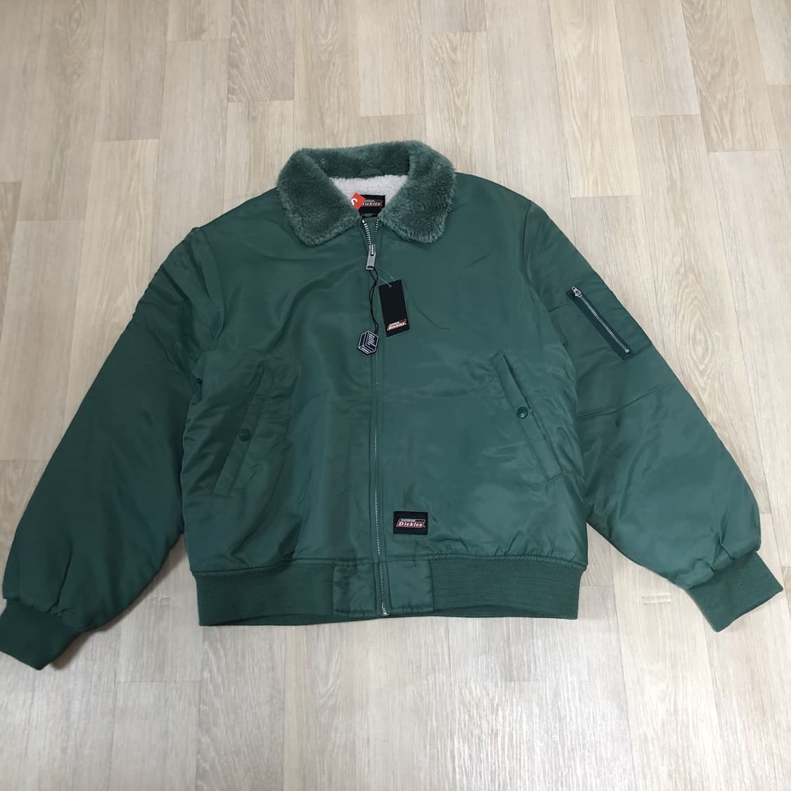 (L) 새상품 슈프림 SUPREME X 디키즈 23 FW 퍼 봄버 자켓 상품이미지1