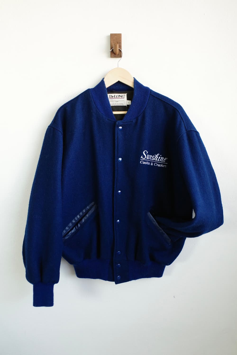 드롱 바시티 자켓 상품이미지1