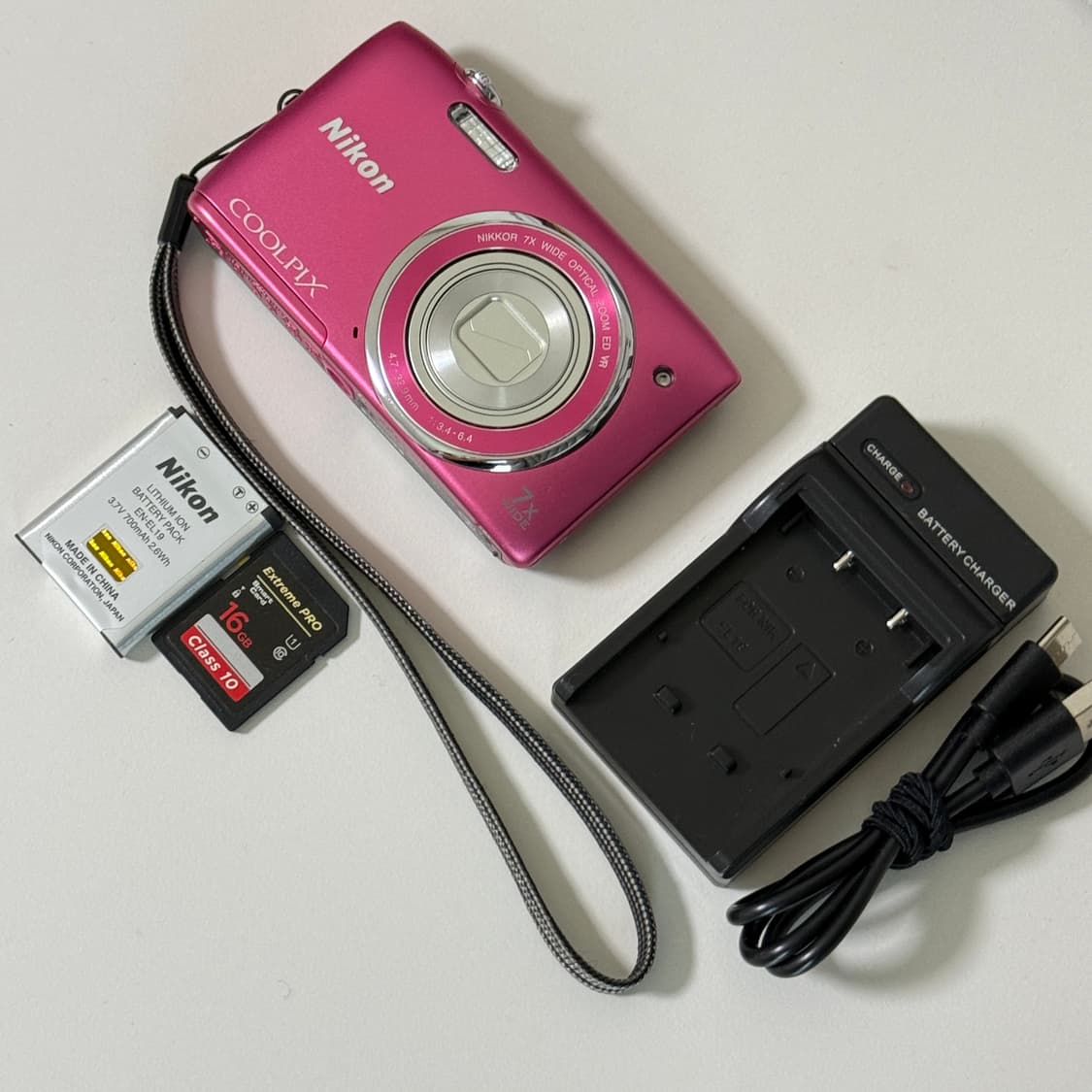 핑크💖레어) 니콘 쿨픽스 S3500 빈티지 디카 디지털카메라 상품이미지1