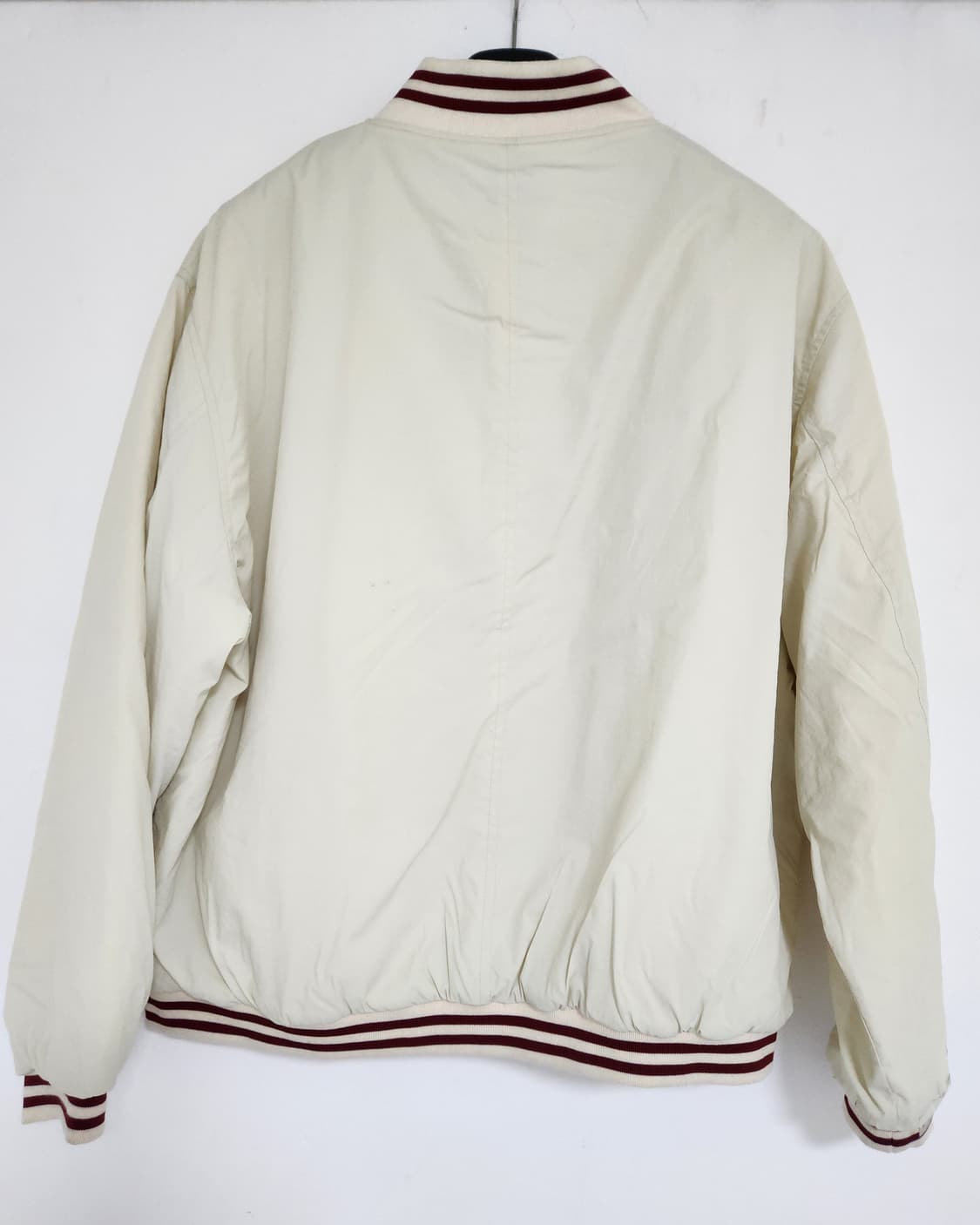 어반디타입 패딩 바시티 상품이미지2