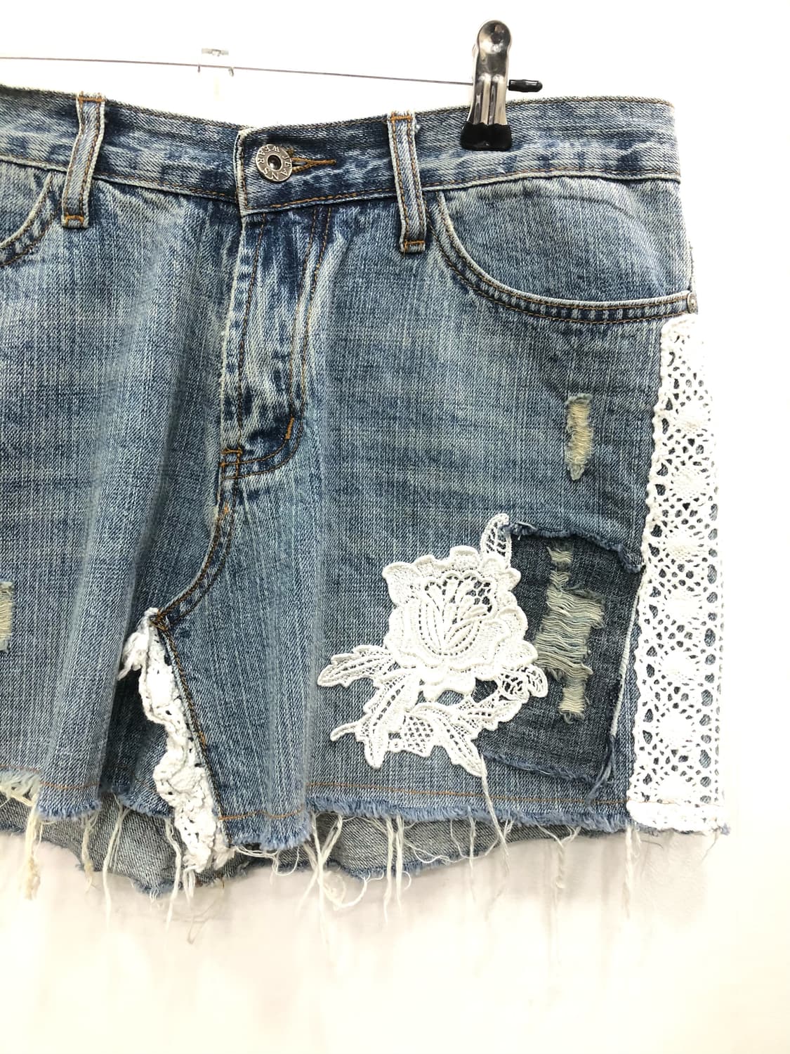 white rose lace light wash mini skirt 상품이미지4