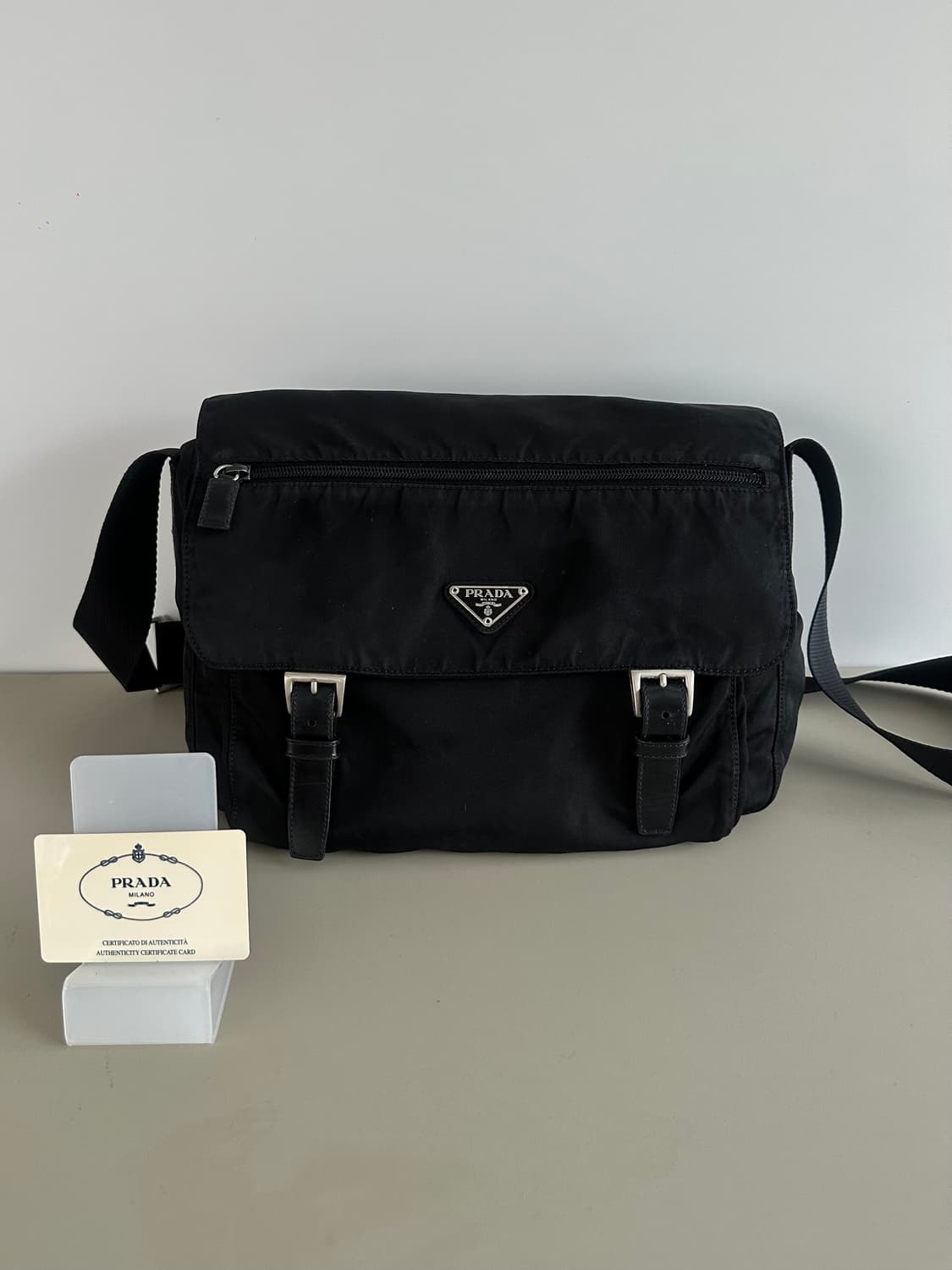[PRADA] 정품 프라다 나일론 메신저 크로스백 블랙 삼각로고 상품이미지1