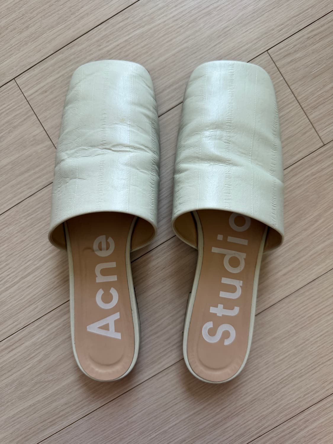 아크네 스튜디오 뮬 38 상품이미지2