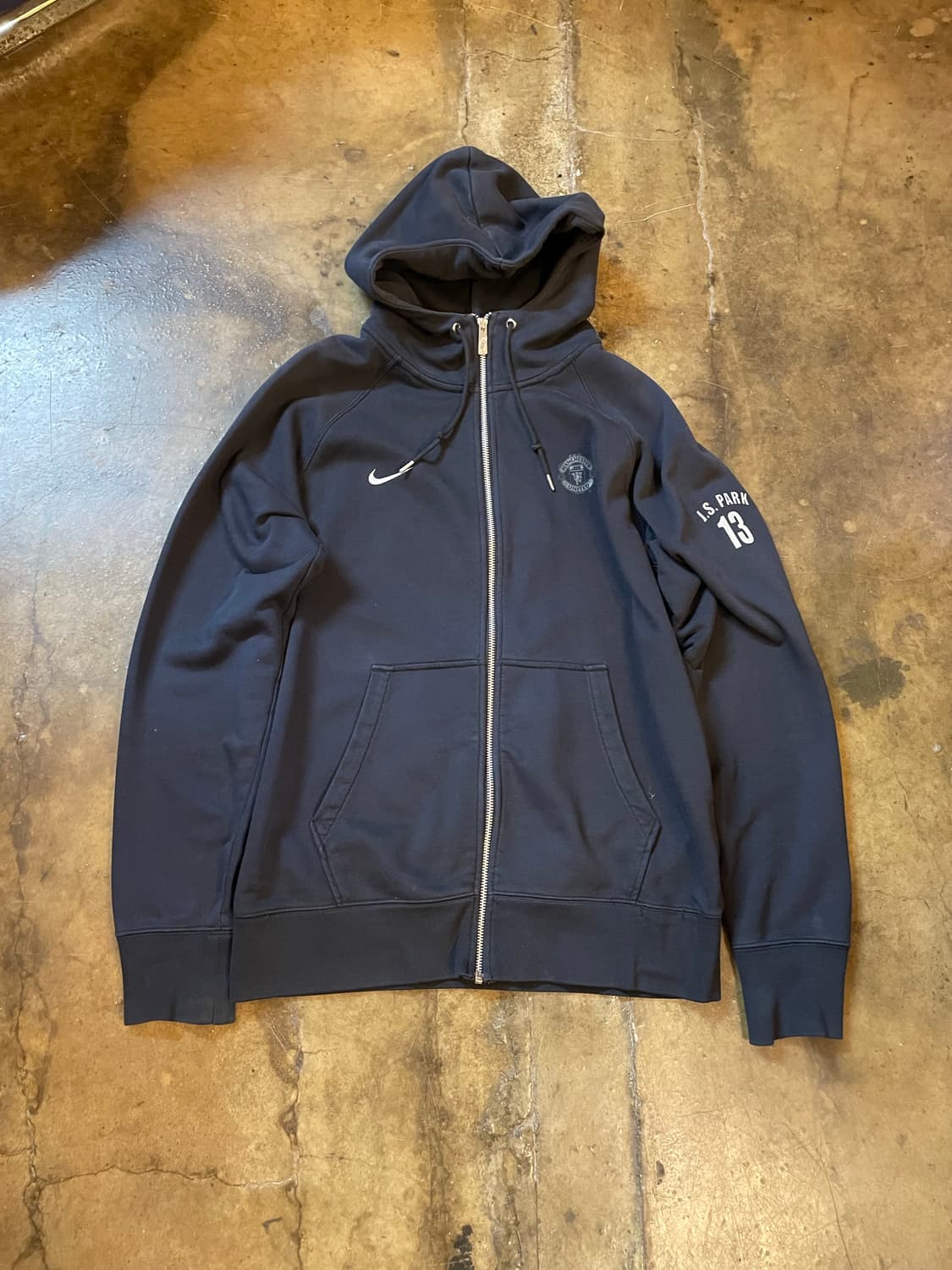 나이키 X 맨체스터 유나이티드 박지성 후드 집업 상품이미지1