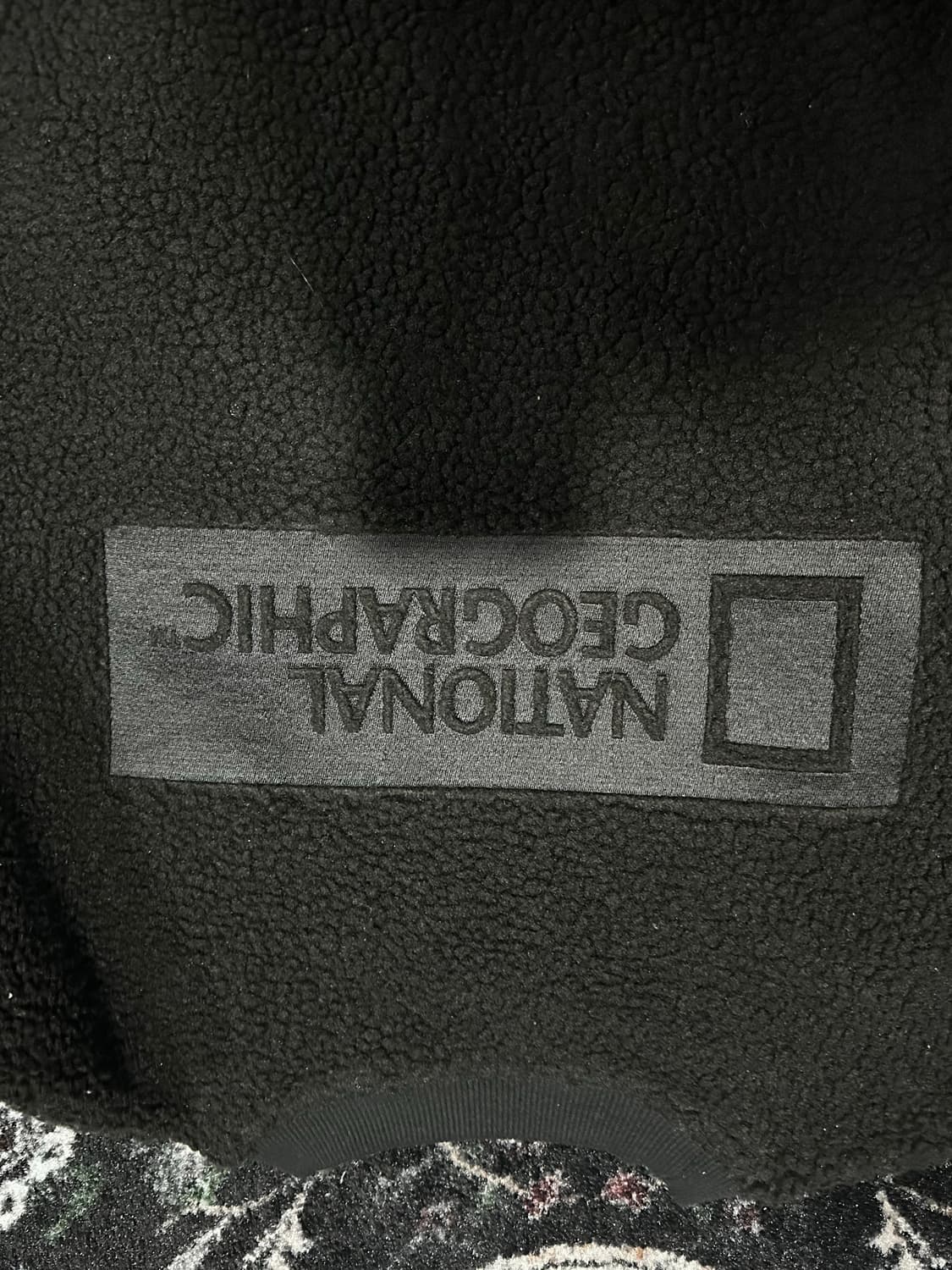 내셔널 지오그래픽 양털 플리스 맨투맨 블랙  상품이미지4