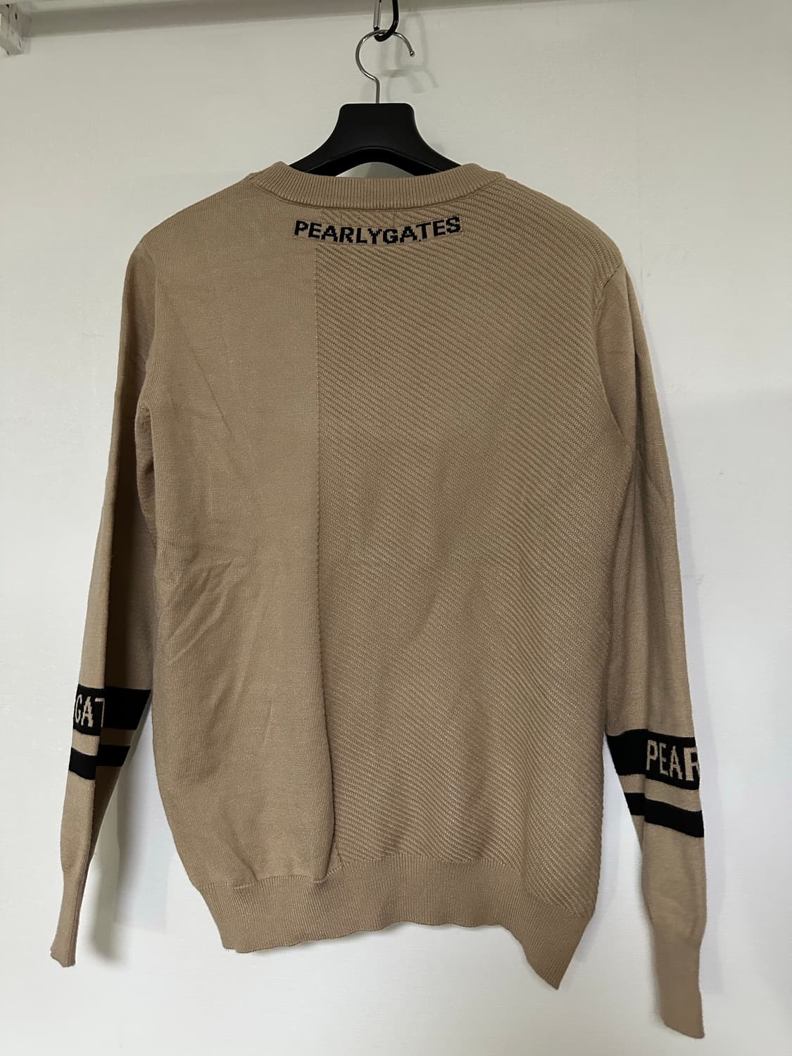 파리게이츠 니트 맨투맨 베이지 상품이미지2