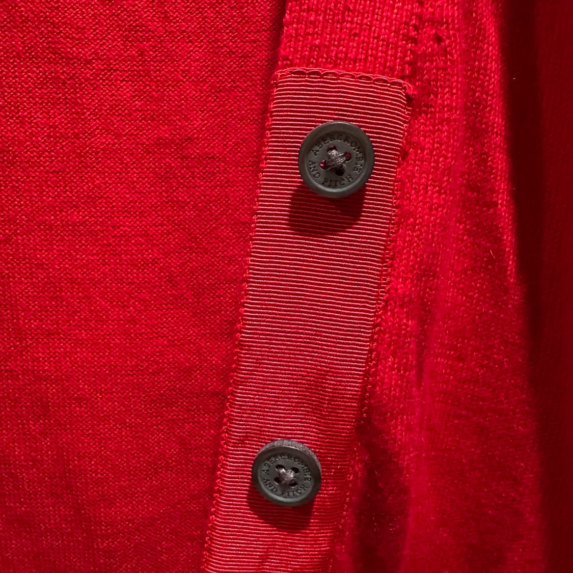 Abercrombie red cardigan 상품이미지3