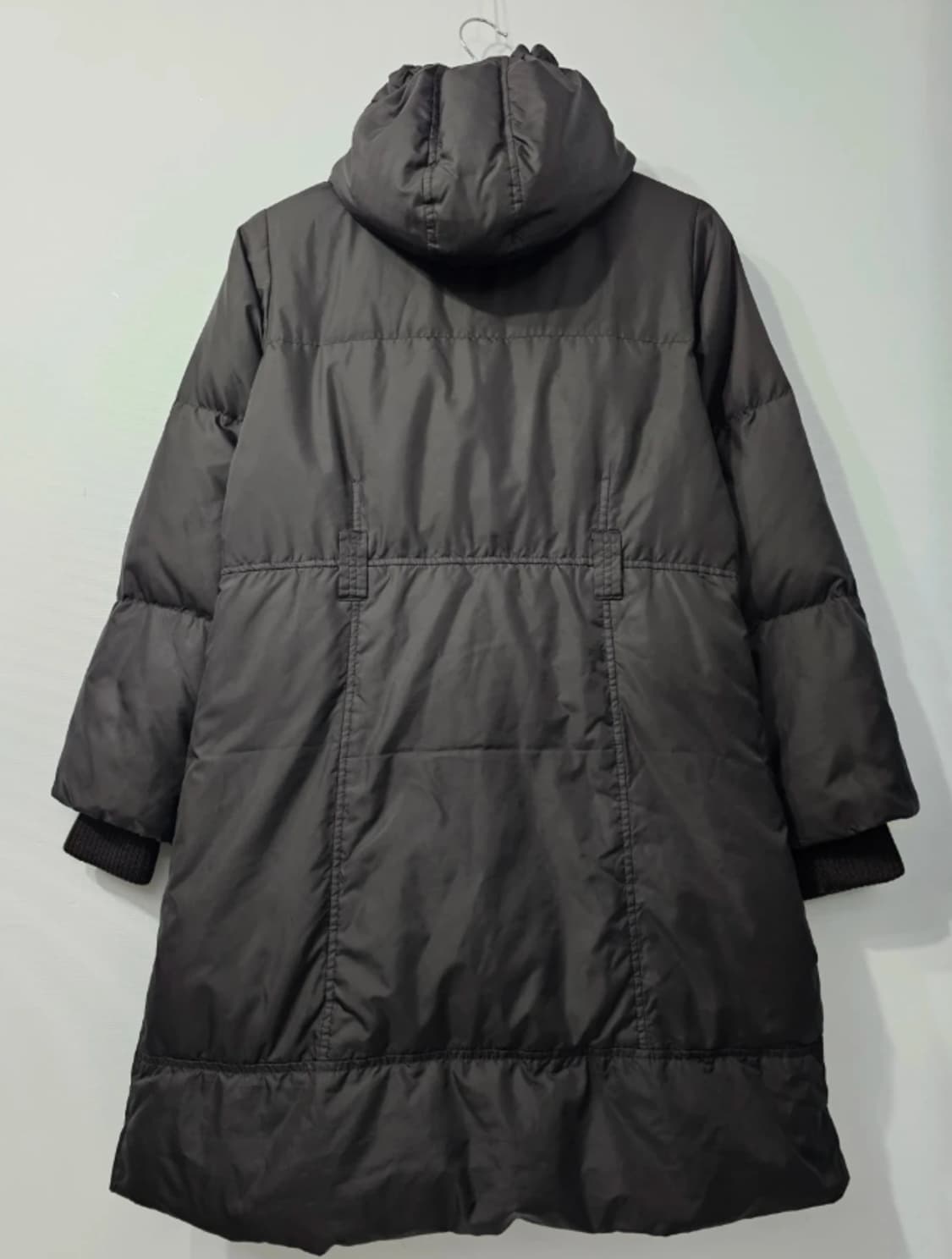 띠어리 블랙 퀼팅 롱패딩 M ~66 상품이미지5