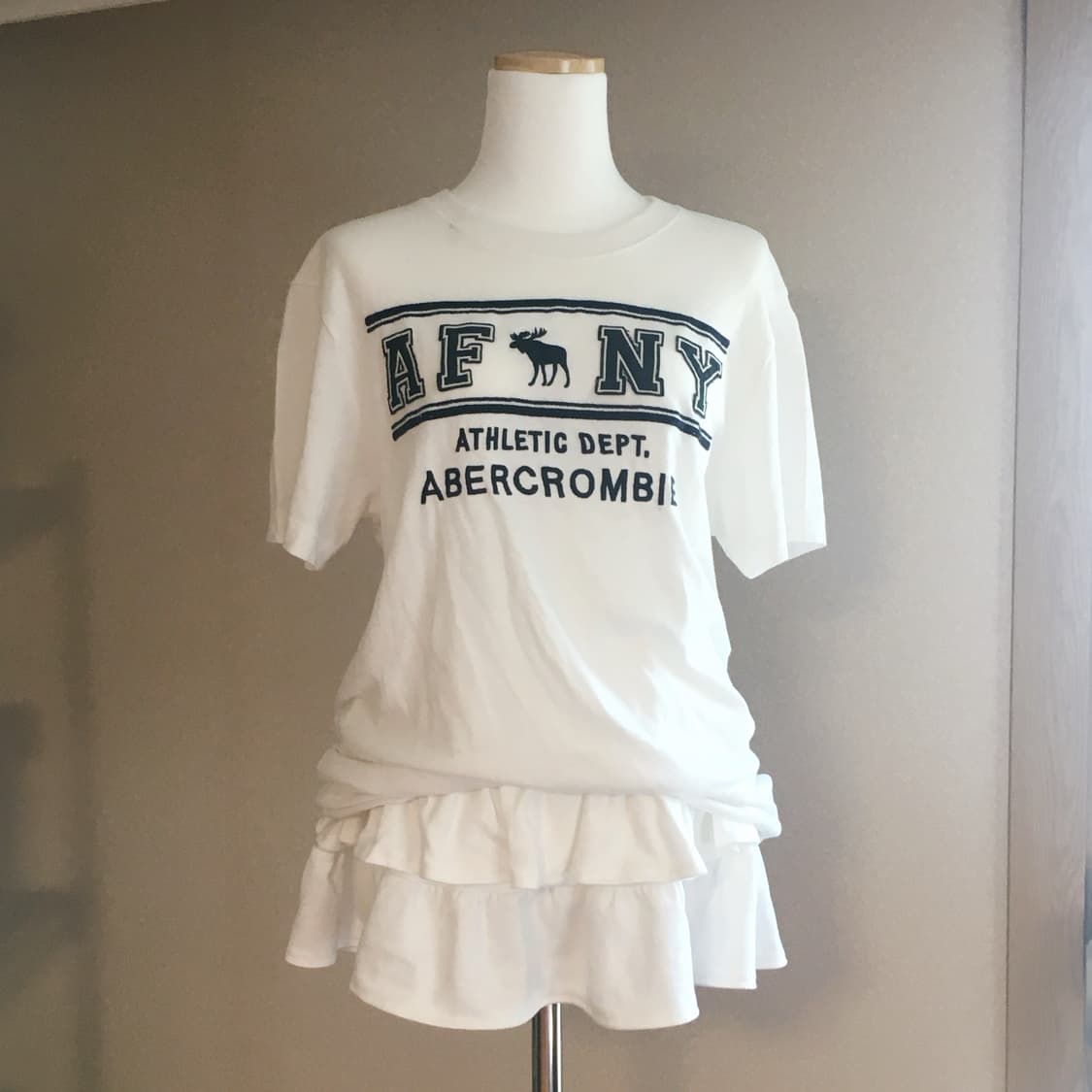 아베크롬비 화이트네이비 오버핏 반팔 상품이미지3