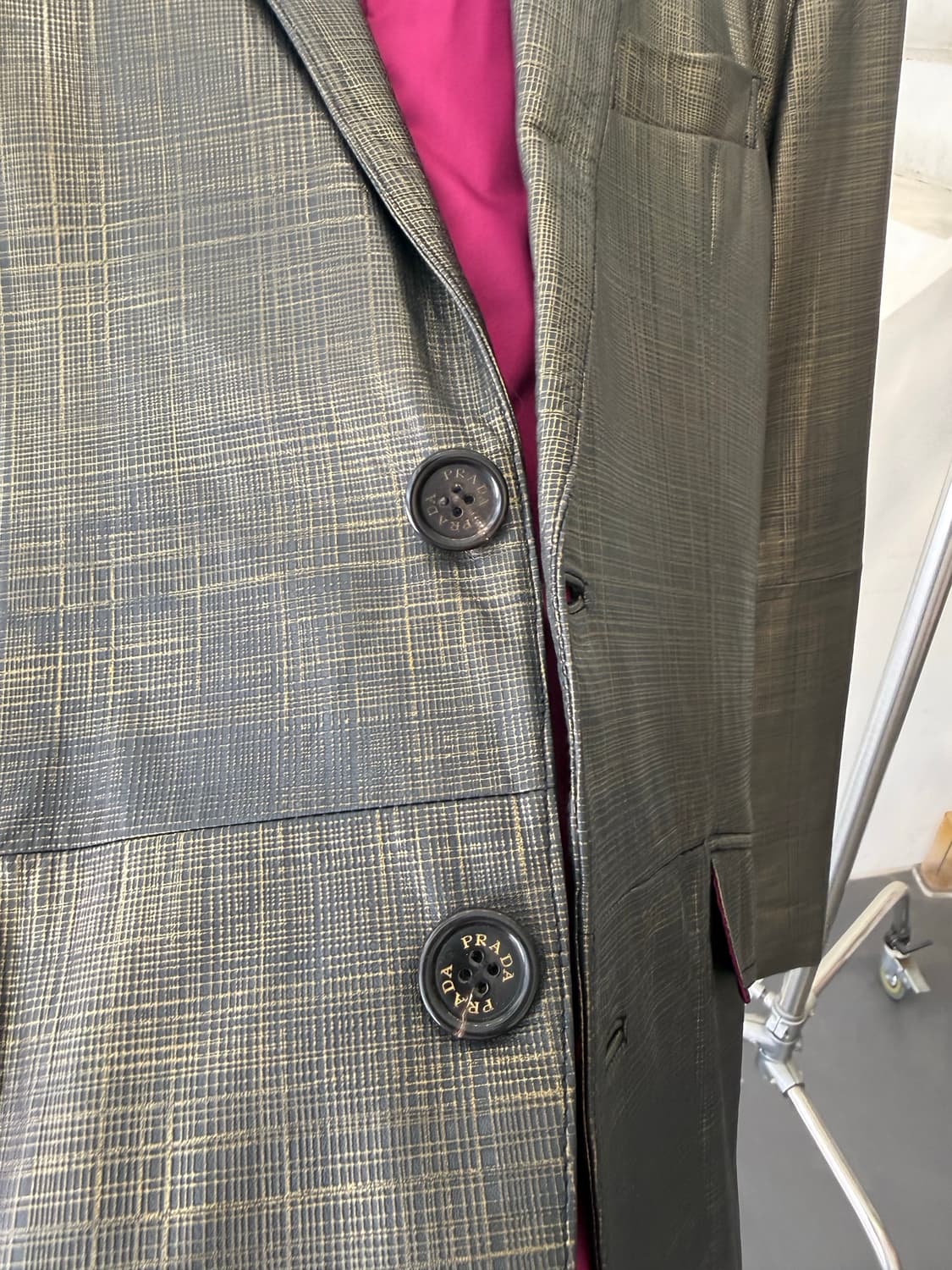 Prada archive embossed leather blazer 상품이미지6