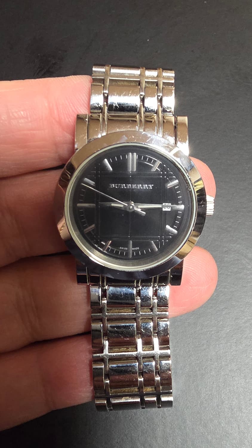 버버리 블랙판 스틸 여성용 시계 BU1365 상품이미지2