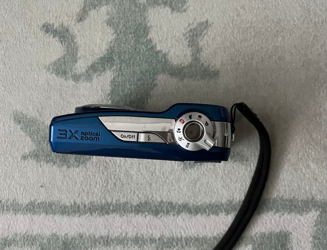 코닥 cd82 새파란 블루 카메라 빈티지 디카  상품이미지3