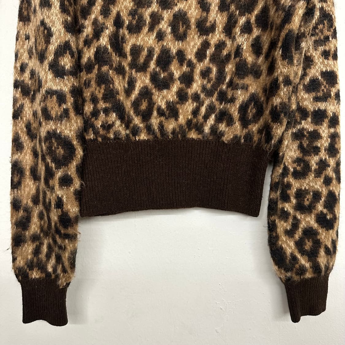 폴로 알파카 레오파드 스웨터 상품이미지4