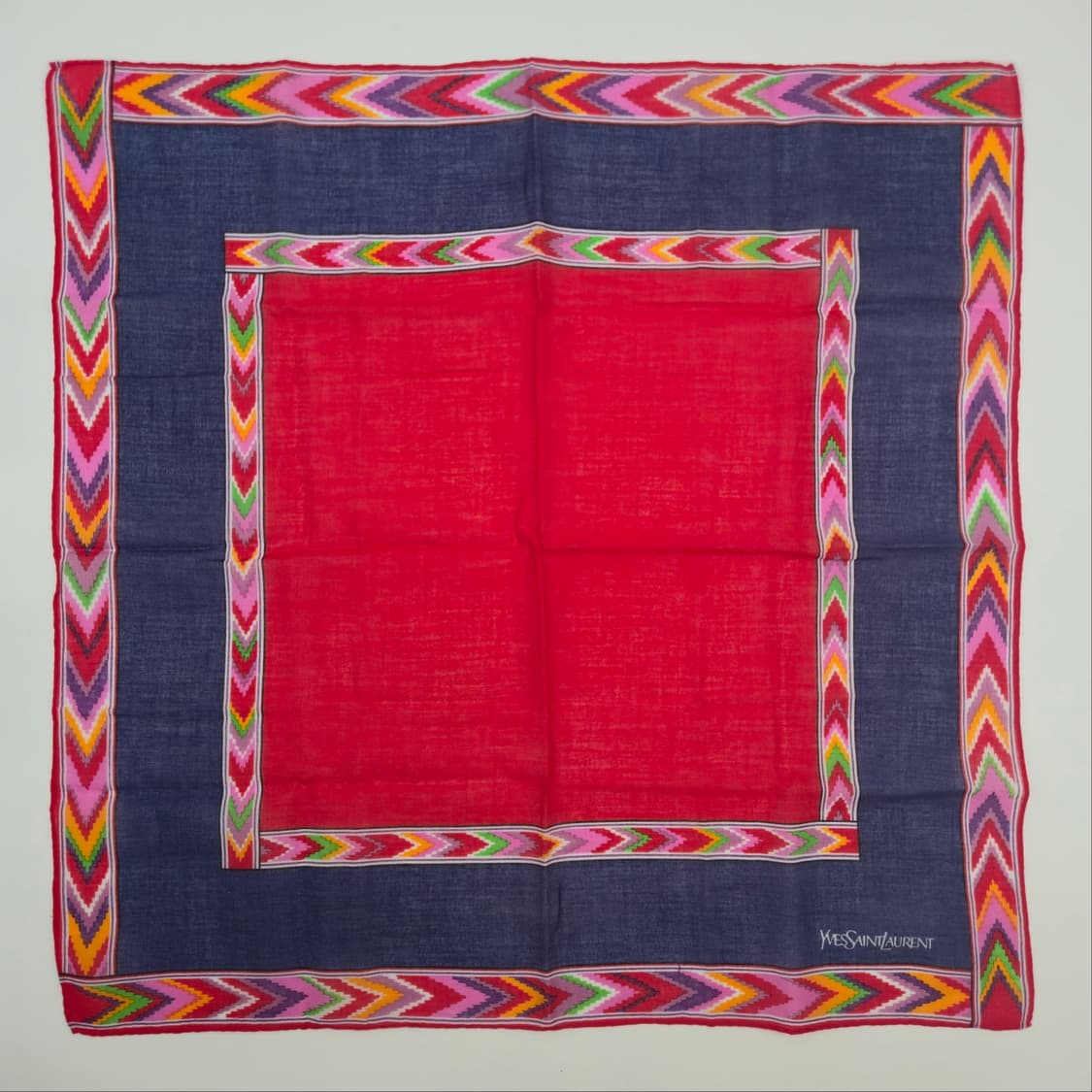 YSL 입생로랑 손수건 스카프 [JRCFSB11735-1228-12] 상품이미지4