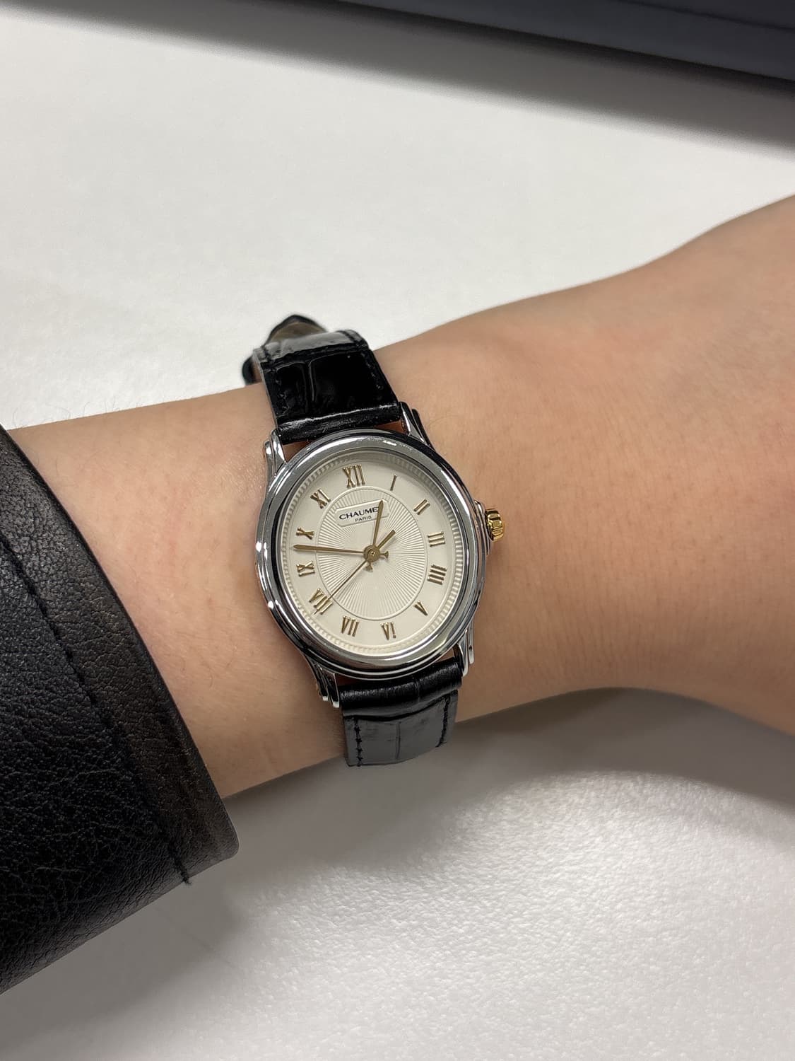 [정품] 빈티지 쇼메 쿼츠 가죽 손목시계 chaumet 상품이미지1
