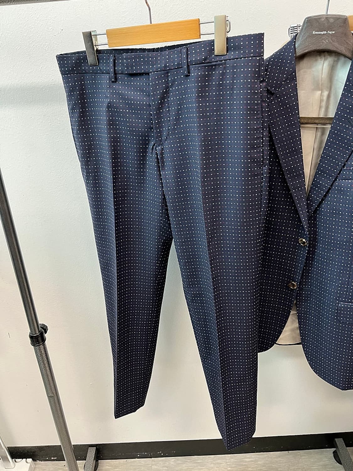 95,30) 구찌 이니셜 도트 셋업슈트  상품이미지9