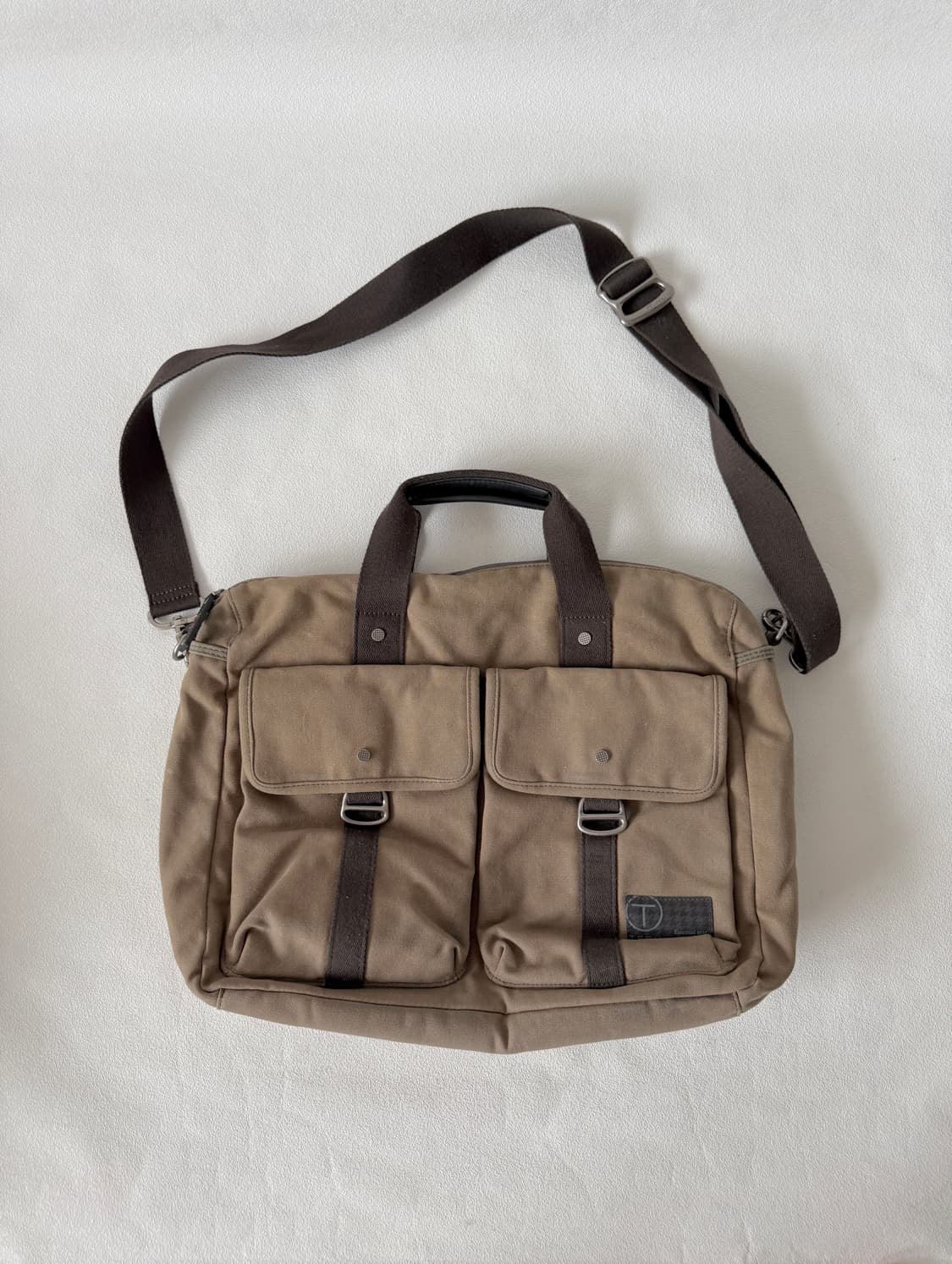 투미(TUMI) T-TECH 크로스 토트백 상품이미지1