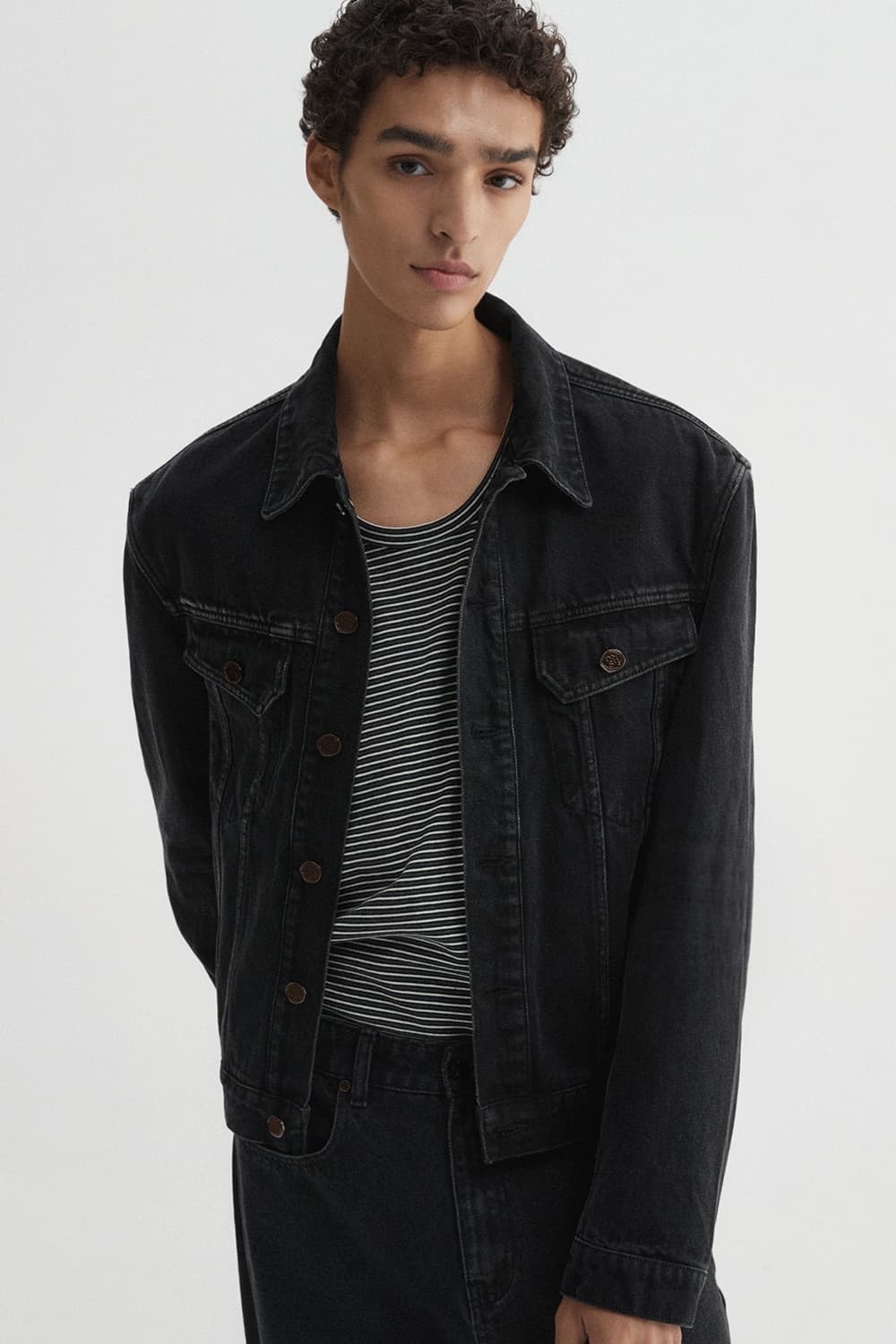 Dnsr 레가시 데님 자켓 블랙 워시드 상품이미지1
