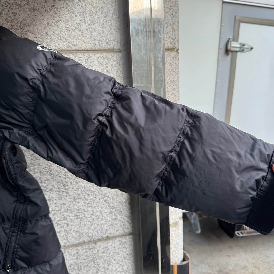 나이키 맨체스터 유나이티드 로고 패딩 상품이미지7