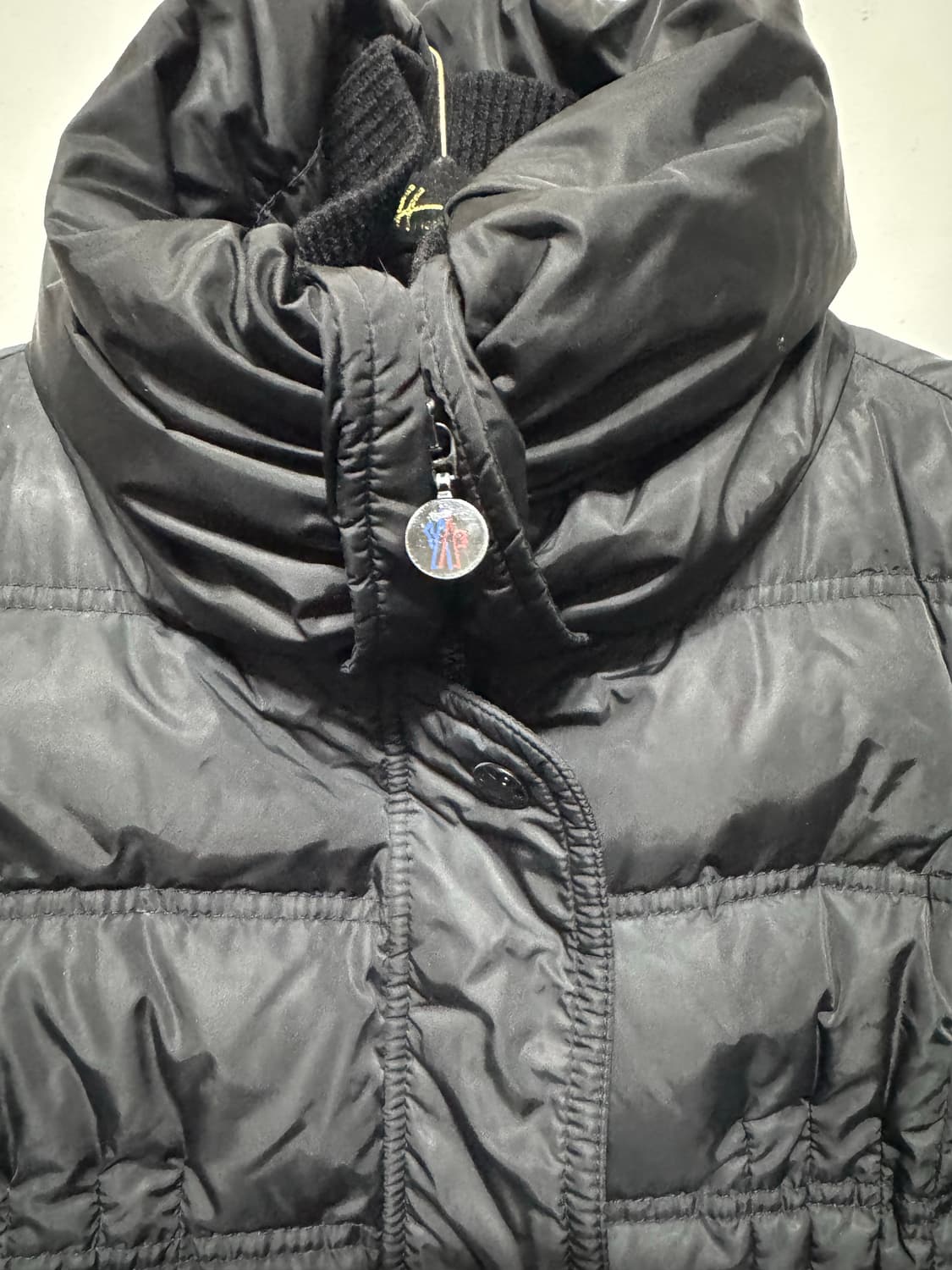 0 몽클레어 보스 여성 패딩 상품이미지6