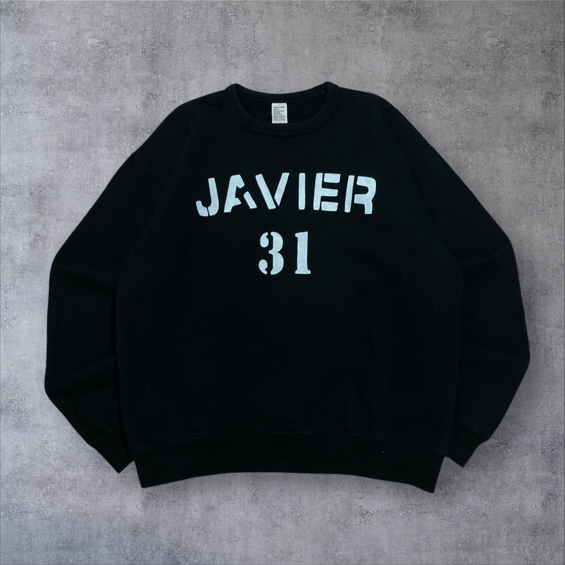 토마스 모어 빅로고 블랙 맨투맨 상품이미지1