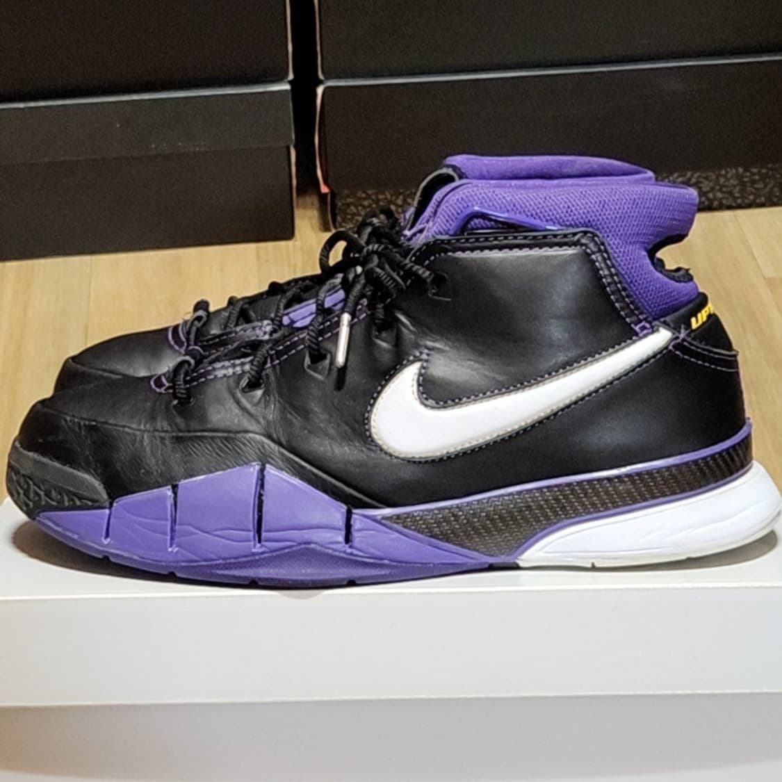 나이키 285 코비 OG 프로트로 퍼플레인 상품이미지1